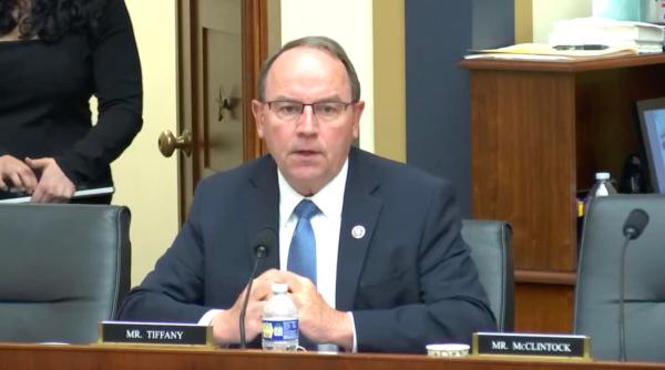 Rep. Tom Tiffany (R-Wis.) asks questions at a House Judiciary Committee hearing on June 21, 2023. (House Judiciary Committee/Screenshot via NTD)