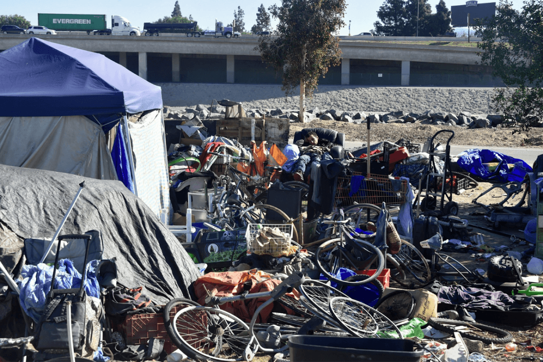 City in Indiana Pays Remote Workers $5,000-Plus to Move There, Attracting Californians and Others