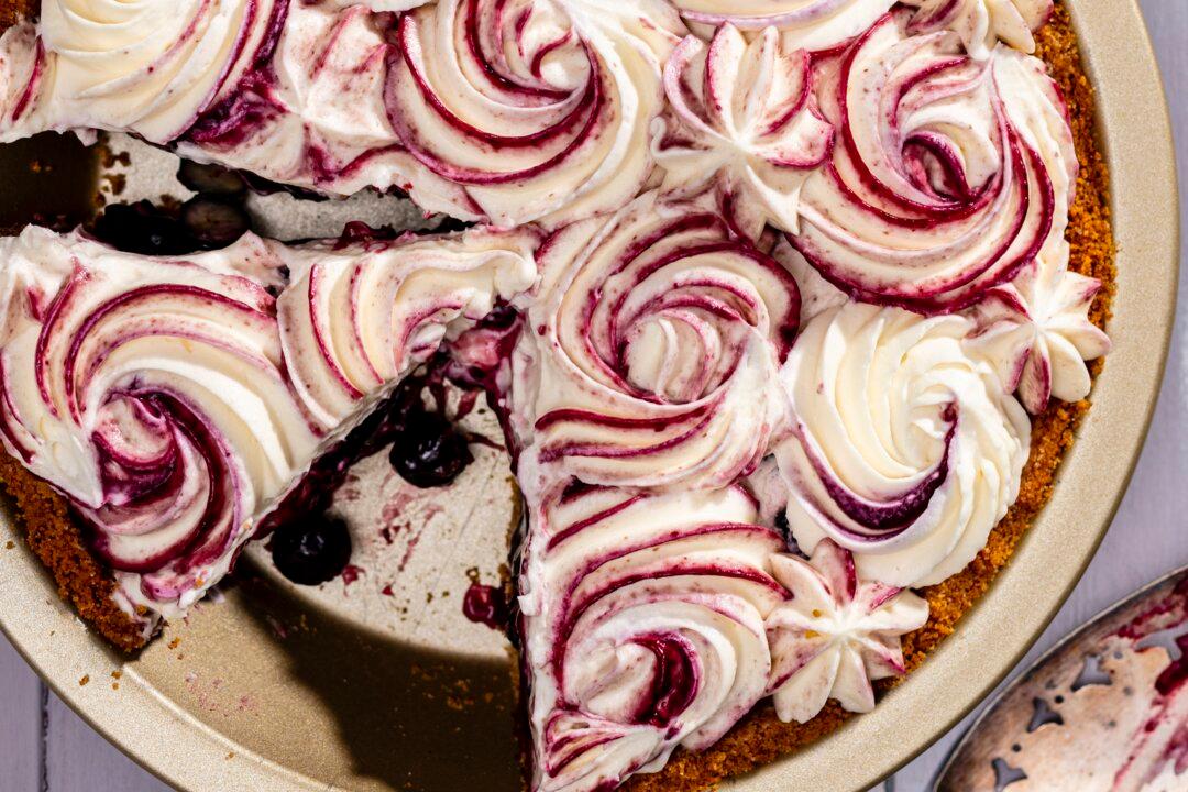 Celebrate Fourth of July in Style With This Gorgeous Dessert