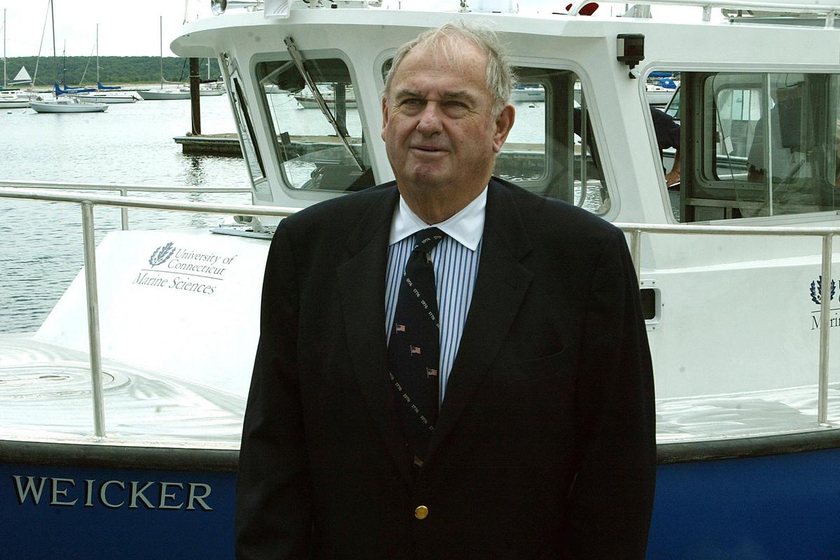 Former Connecticut Gov. Lowell P. Weicker Jr. Dies at 92