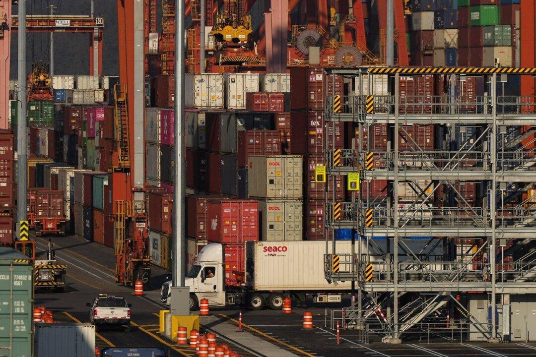 BC Port Union to Recommend Settlement Agreement to Its Members