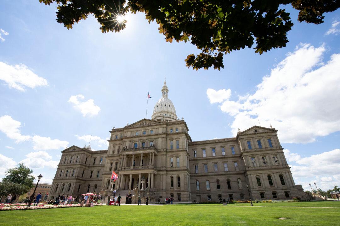Michigan Lawmakers Approve Ban on ‘Conversion Therapy’ for Minors