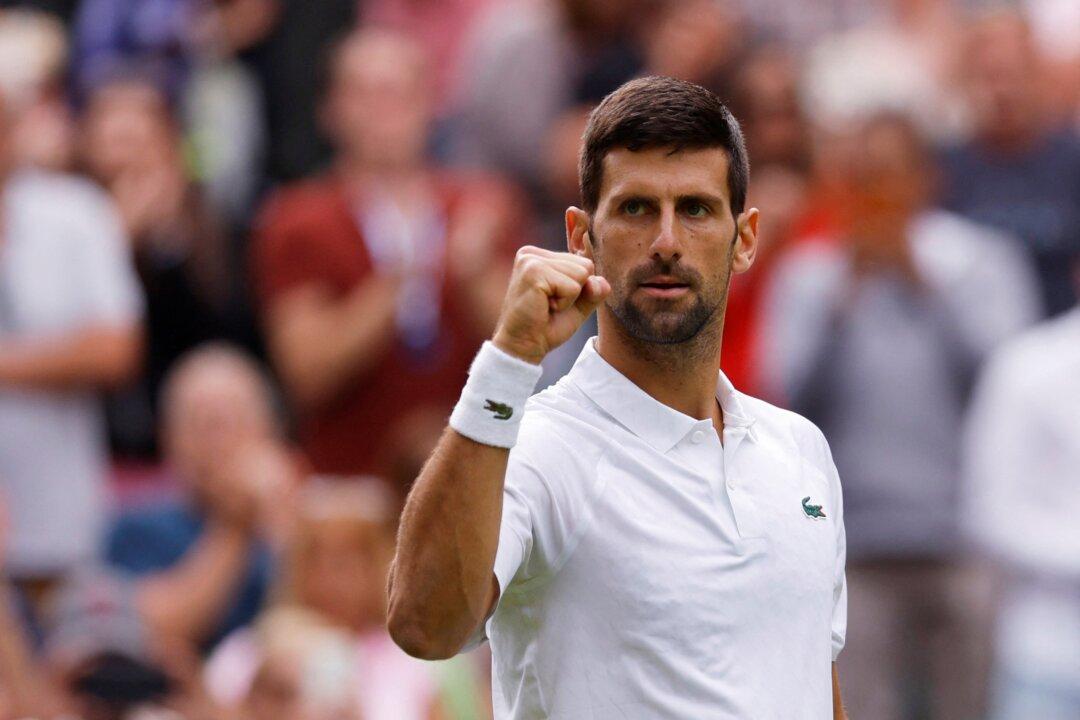Djokovic Faces Kyrgios-Backed Thompson as Wimbledon Organizers Pray for Sun