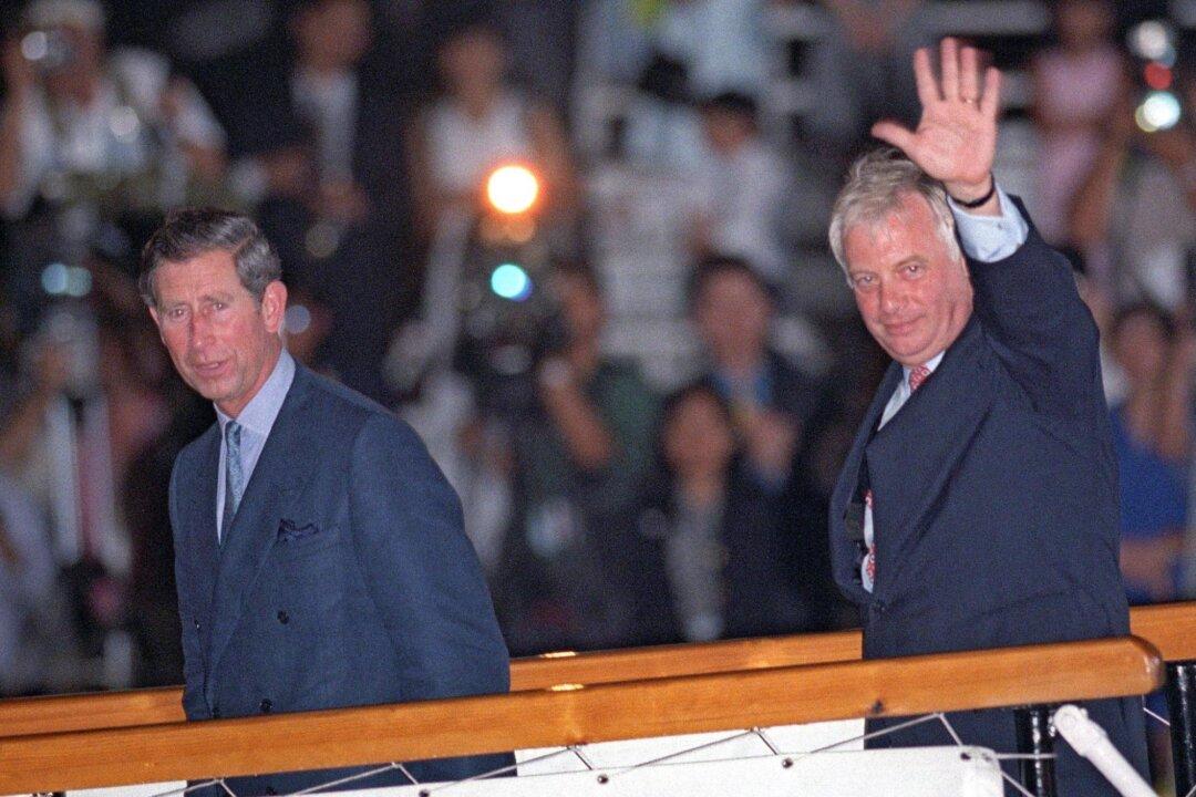 Lord Patten Criticizes CCP’s ‘Vengeful Restrictions’ on Hong Kong’s Civil Society