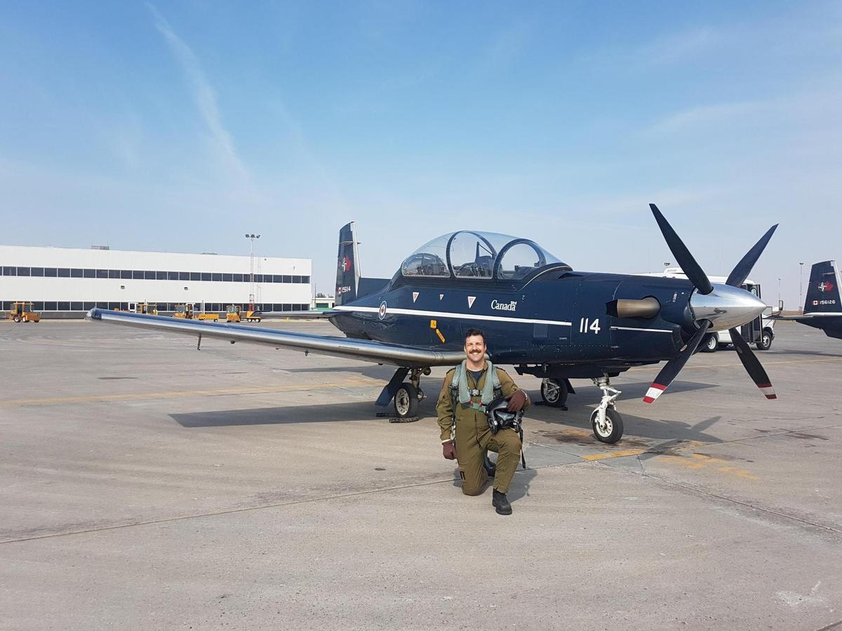 Military Pilot Appeals Denial of EI for Refusing COVID Shots