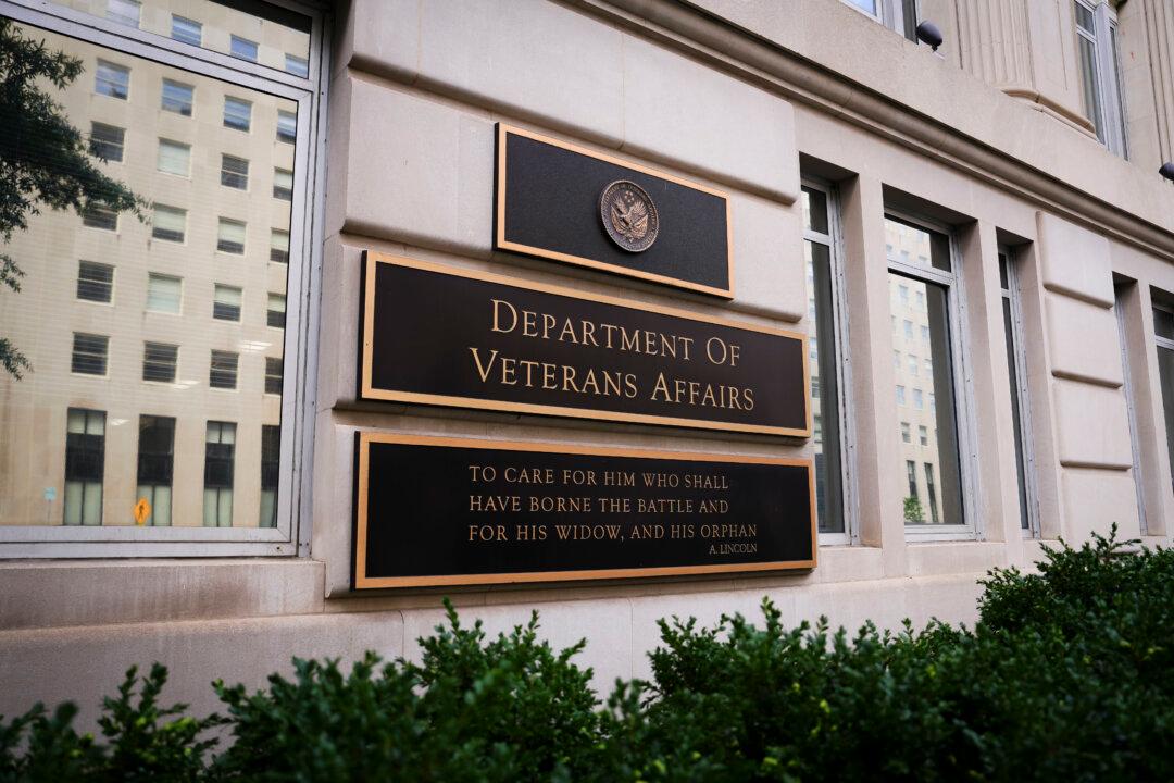 Veterans Say They Have Been Deprived 1st Month of Disability Pay After Discharge