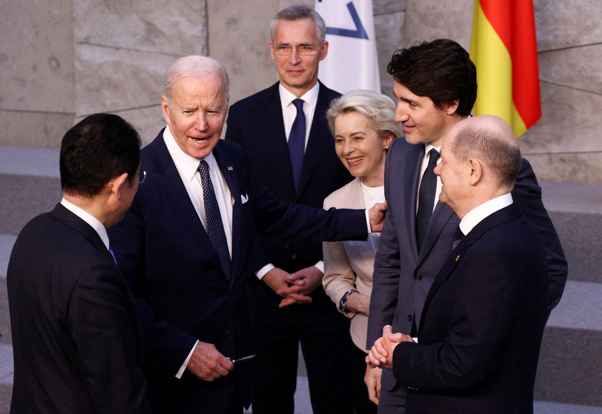 ‘We Do Not Support’: World Leaders Turn Against Biden for Giving Ukraine Cluster Munitions