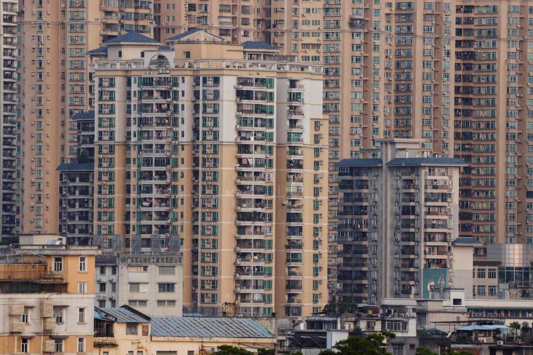 Country Garden Stock Plunge Shocks China’s Property Markets