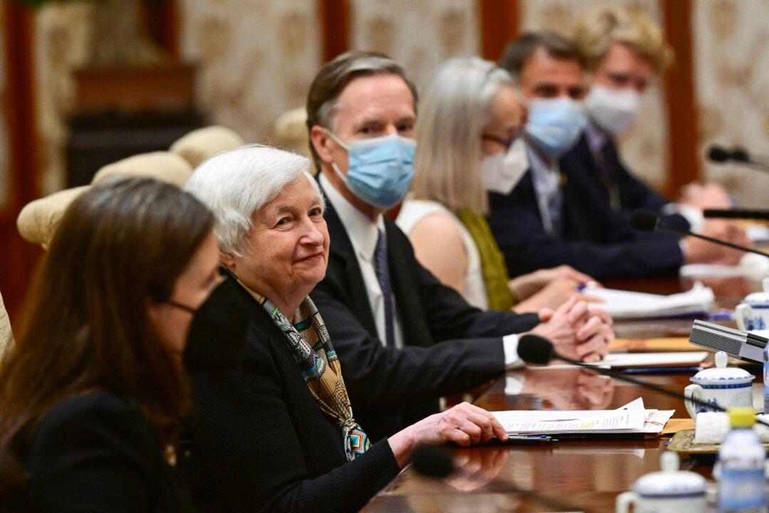 Yellen Says Direct Communication Can Resolve US–China Trade Woes