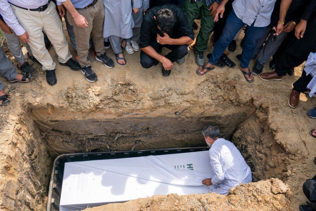 Families, Friends Recall Afghan Man Who Was Shot and Killed in Washington After Spending Years Helping US Forces in Afghanistan