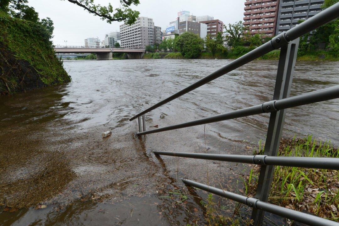 One Killed as Heavy Rain Triggers Landslides in Japan