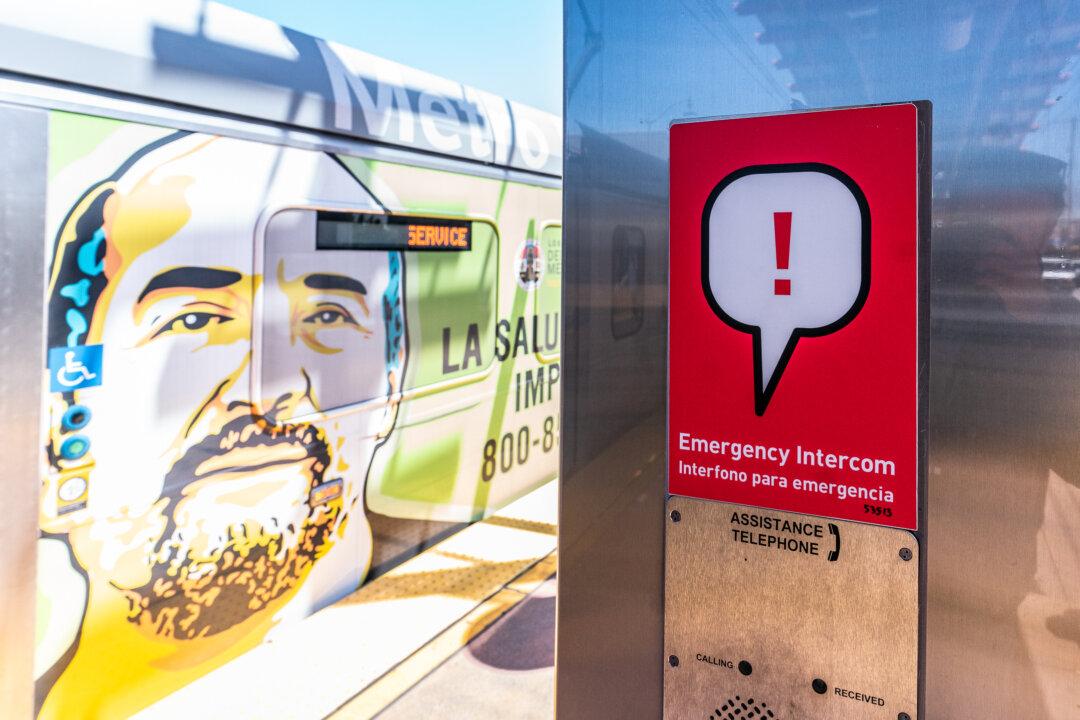 Man Fatally Shot on Los Angeles Metro Train in Baldwin Hills