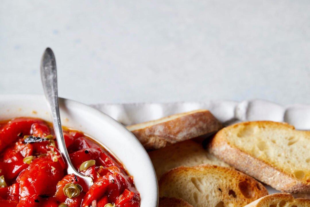 You Need to Know About ‘Slinky’ Red Peppers