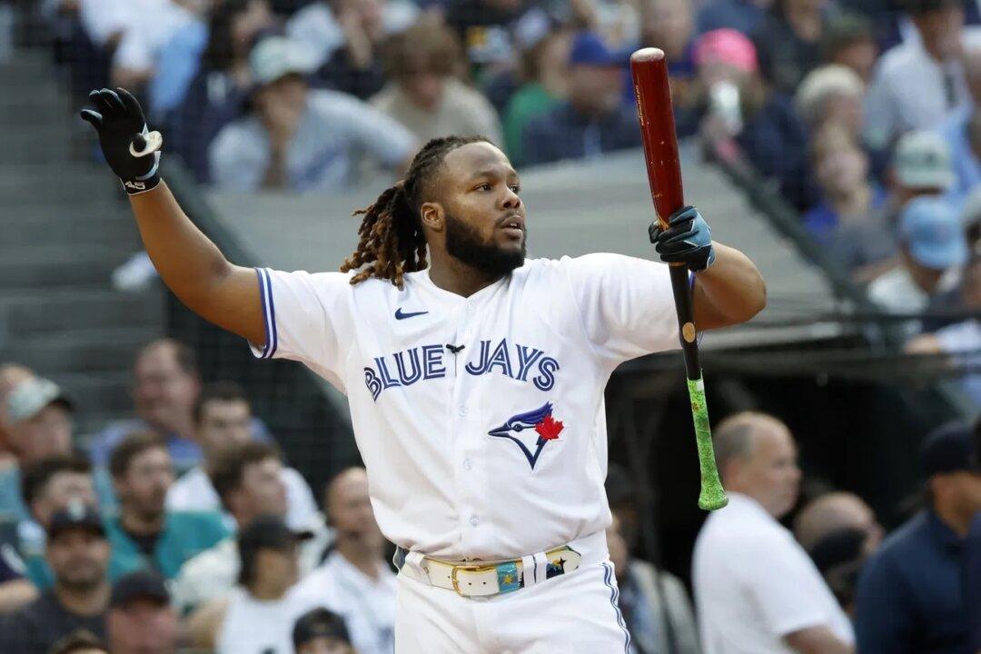 Vladimir Guerrero Jr. Joins Father in Making Home Run Derby History