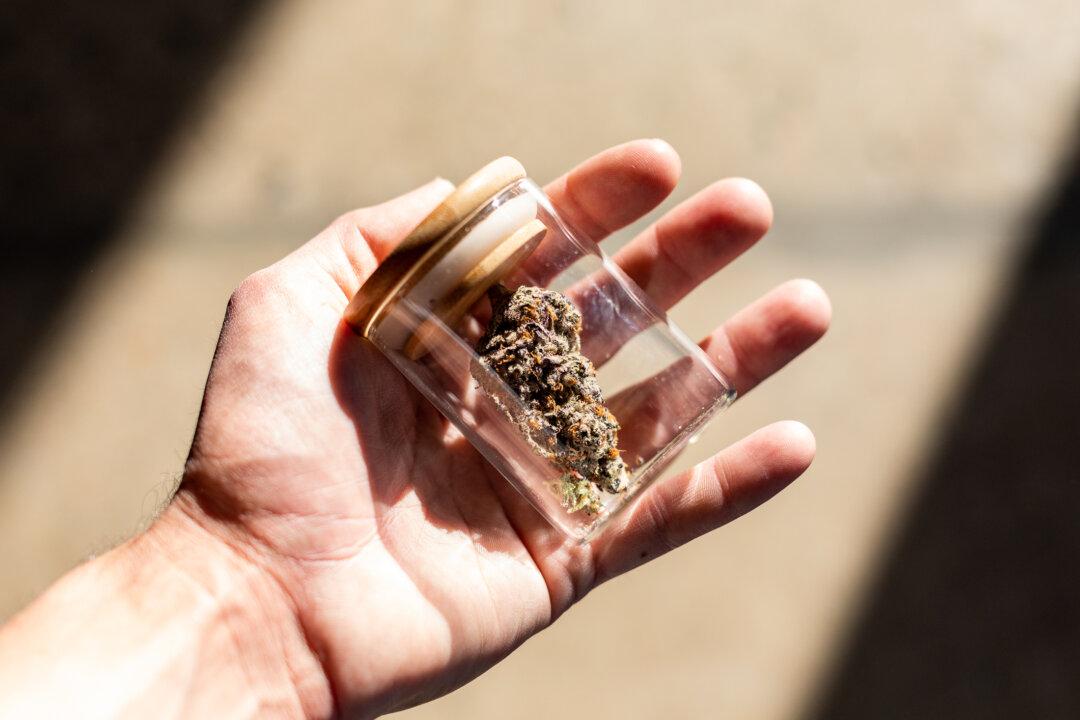 Laguna Woods Inches Toward Potential Marijuana Legalization
