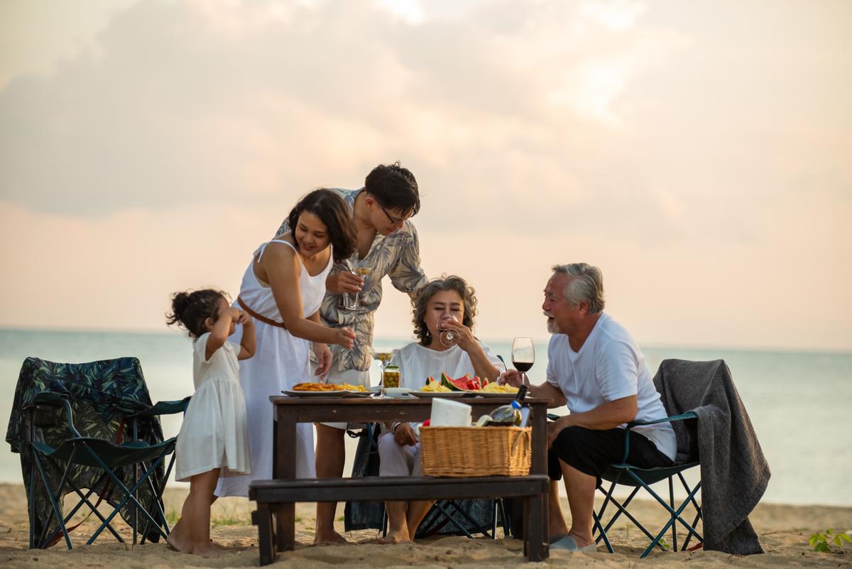 Taking the Kids: Economizing on Summer Vacation Without Sacrificing the Fun