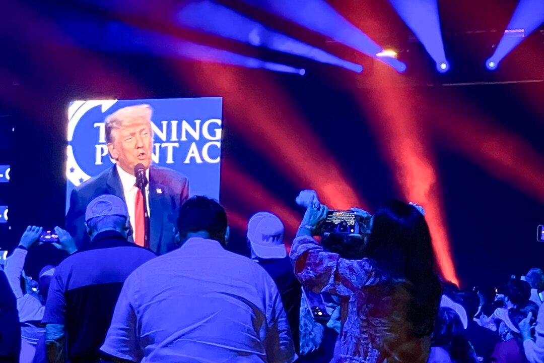 Trump Tells Packed House: Leaving ‘Easy’ Life Was Worth It