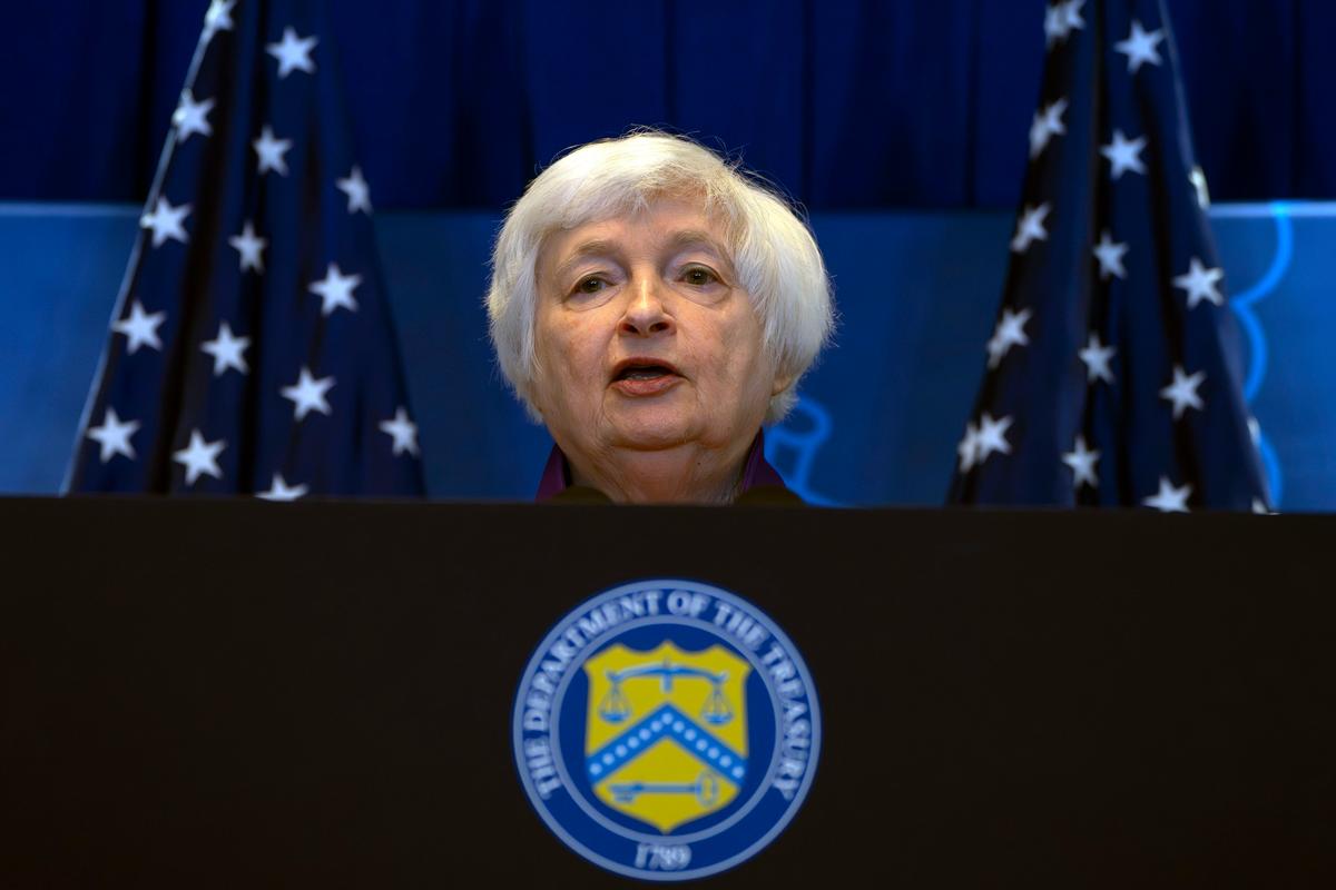 Economists Warn of ‘Bigger’ Middle East War, but Yellen Downplays Its Economic Impact