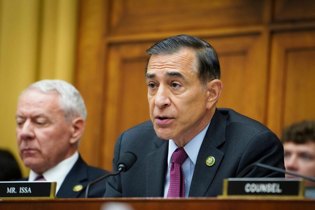 Issa Introduces Bill To Stop Placing Sexually Violent Predators in Communities