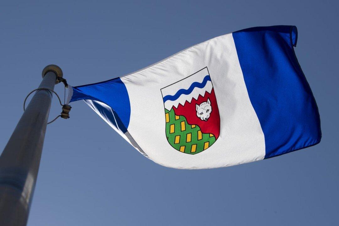 Firefighter in Northwest Territories Dies Battling Wildfire Near Home Community