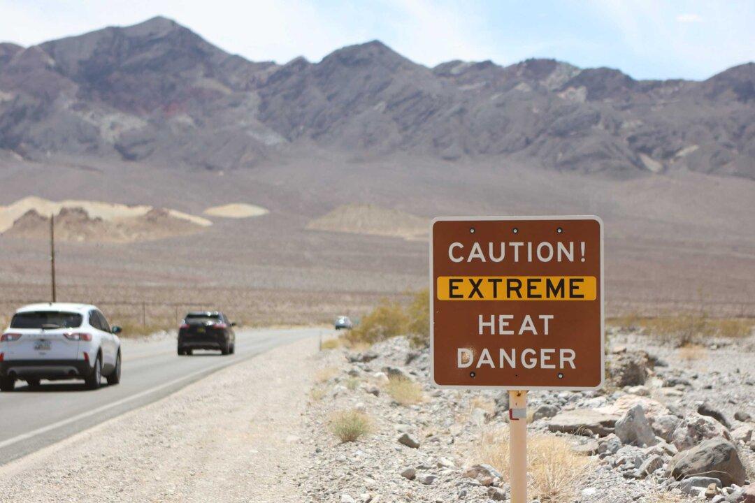 Environmentalists ‘Ignore the Winter’ While ‘Hyping Up’ Summers to Maintain Climate Narrative, Expert Claims