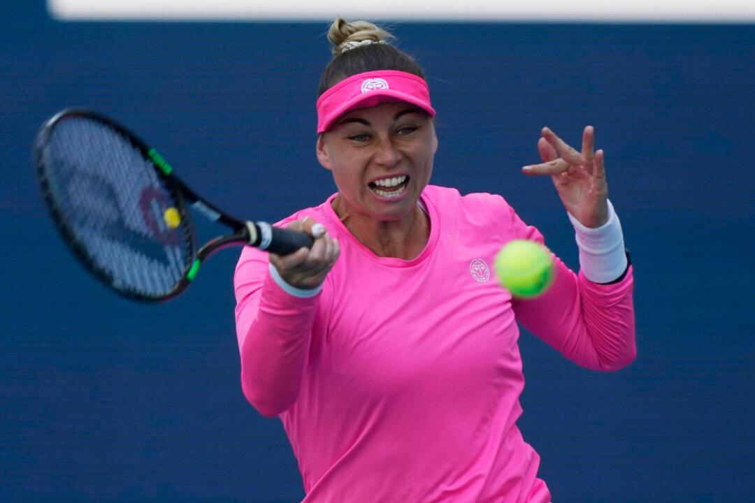 Russia’s Zvonareva Banned From Entering Poland for WTA 250 Tournament