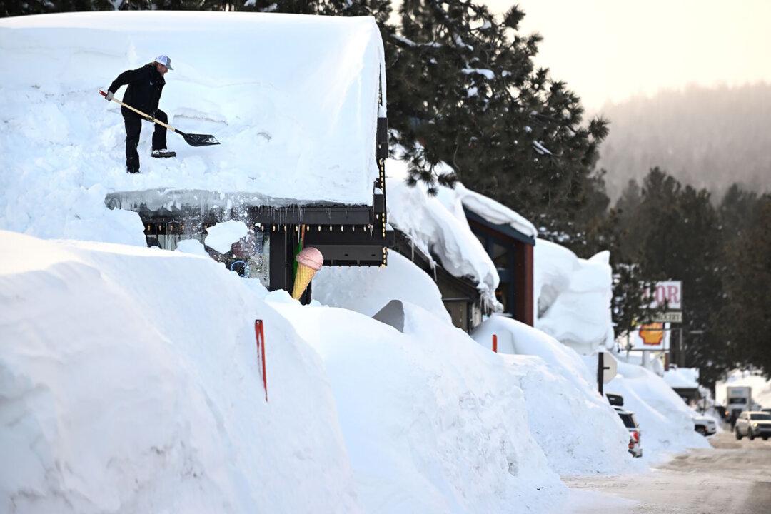 Mammoth Mountain Extends Ski Season Into August for Third Time Ever