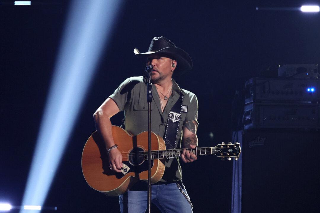 Country Stars Come Out in Force to Support Jason Aldean