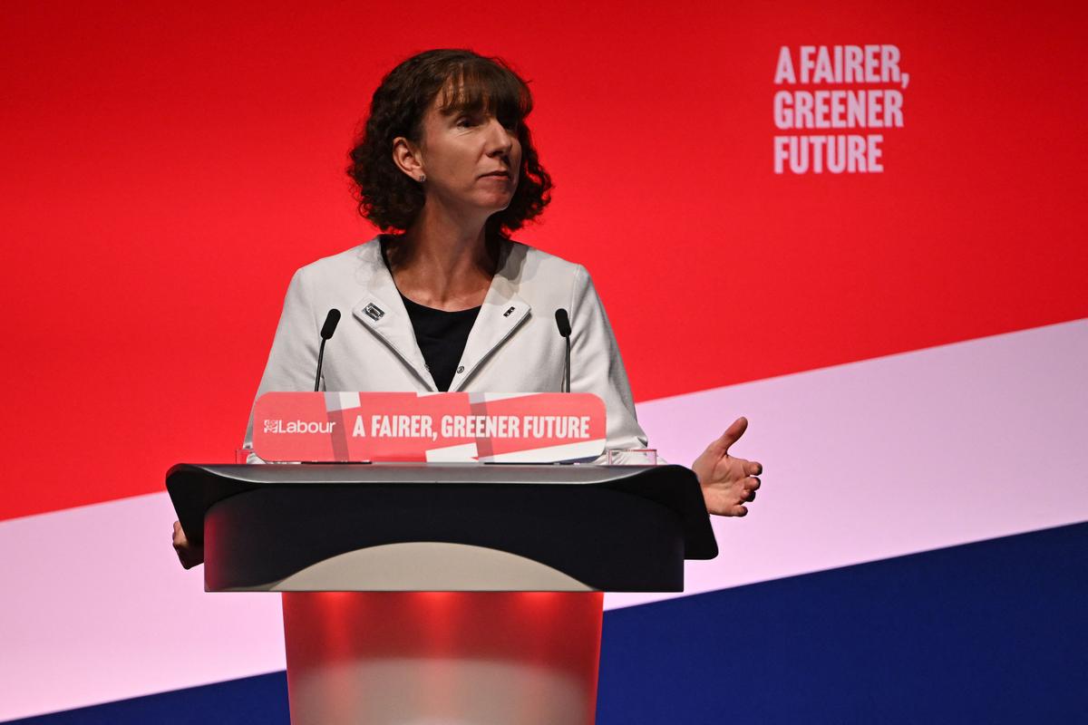 Labour Vows to Simplify Gender Transition but Backs Down on Self-ID
