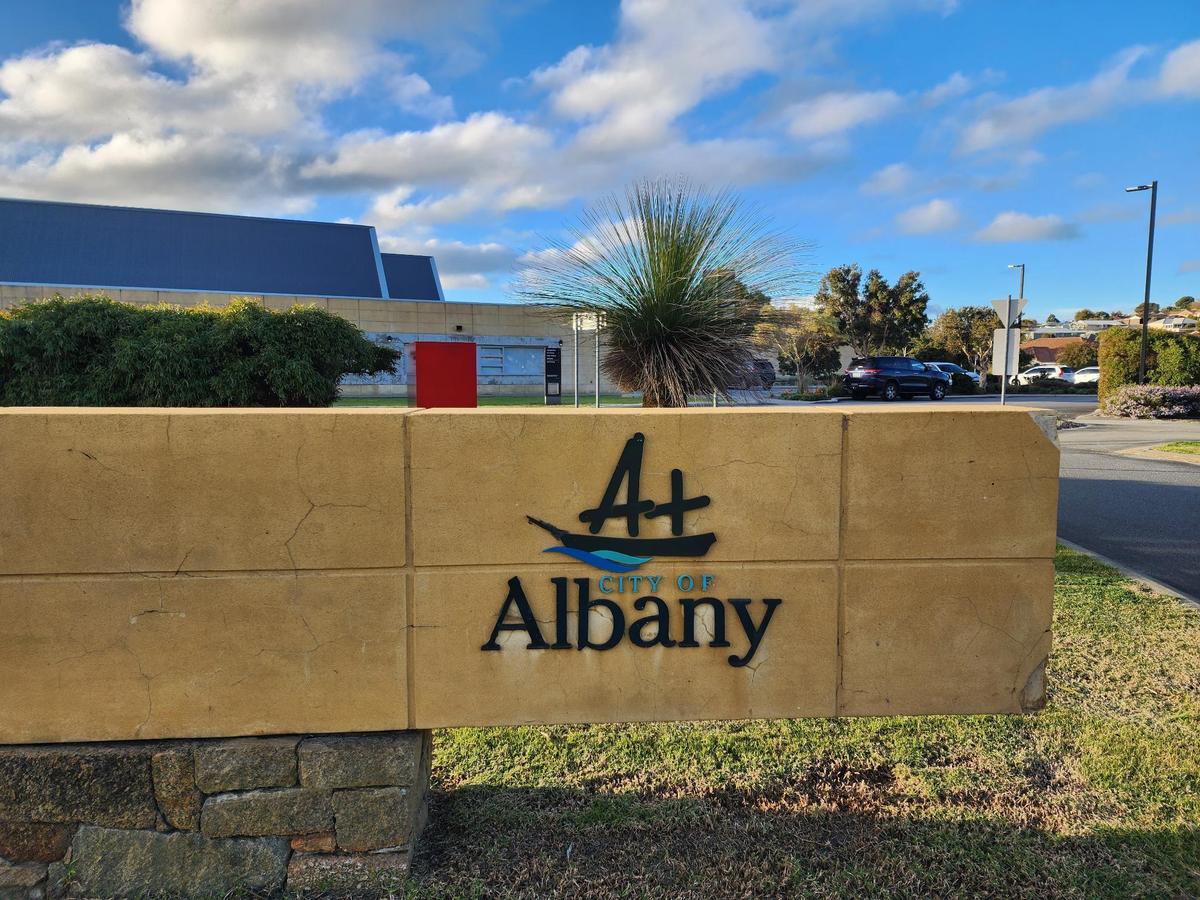 West Australia City Votes to Review Sister-City Ties With Beijing