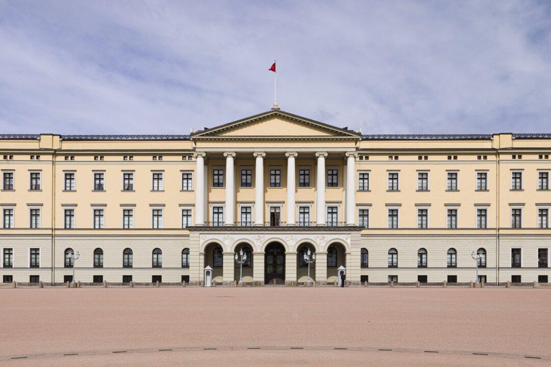 The Neoclassical Beauty of Norway’s Royal Palace