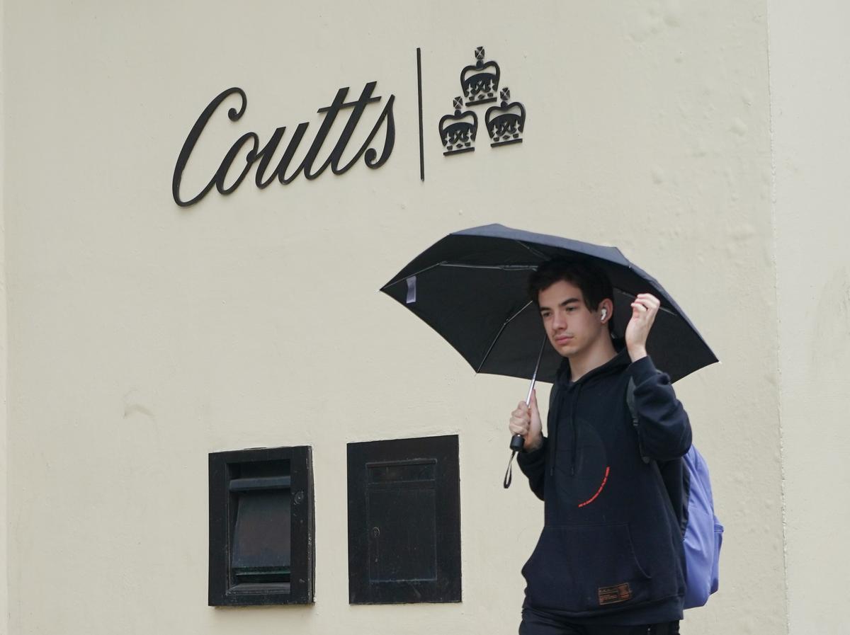 Coutts Boss Steps Down Over Nigel Farage Bank Account Closure