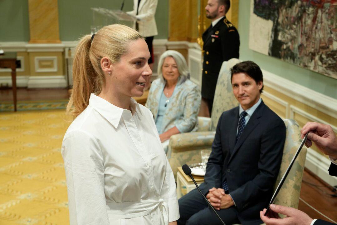 New Heritage Minister ‘Open’ to Talks With Big Tech, Takes Harder Line in Media Interview