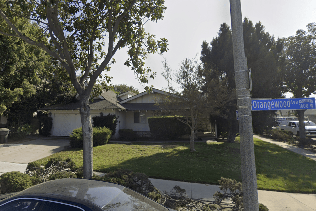 Man, 67, Pleads Guilty in Home Theft Scheme in Orange County