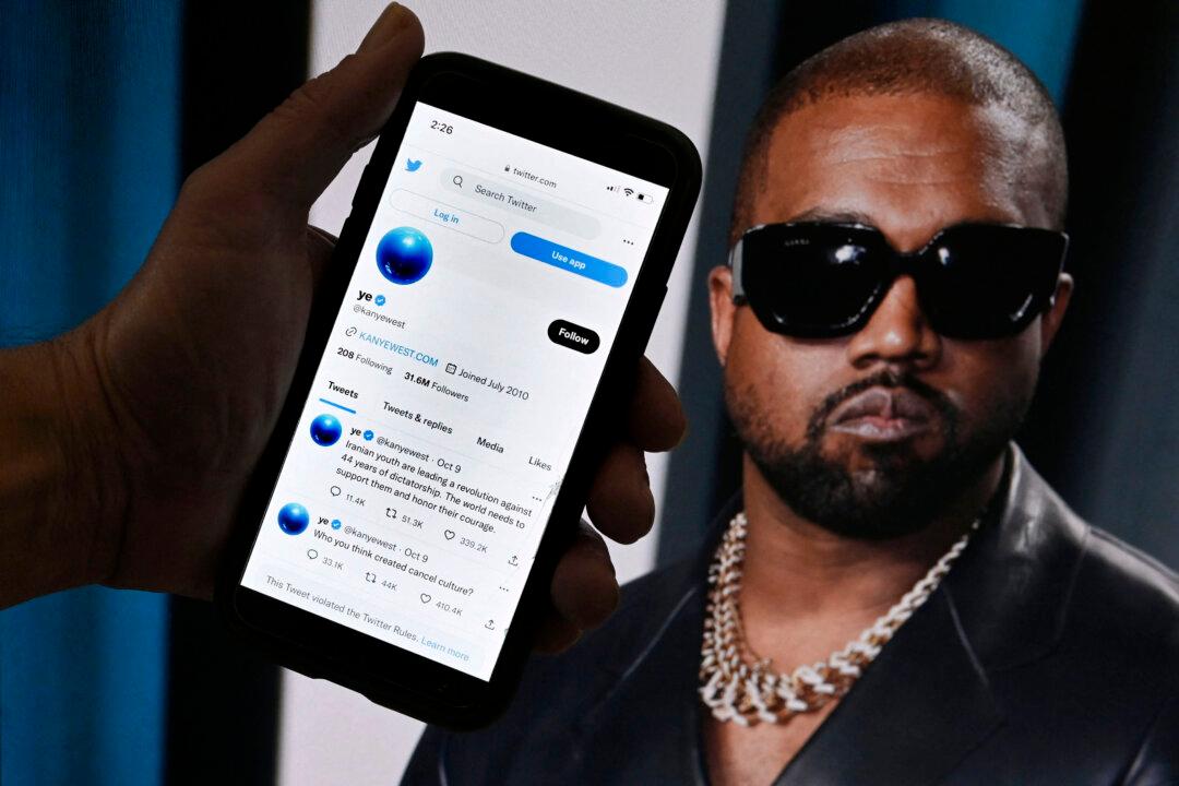 Kanye West’s Account Restored 8 Months Later