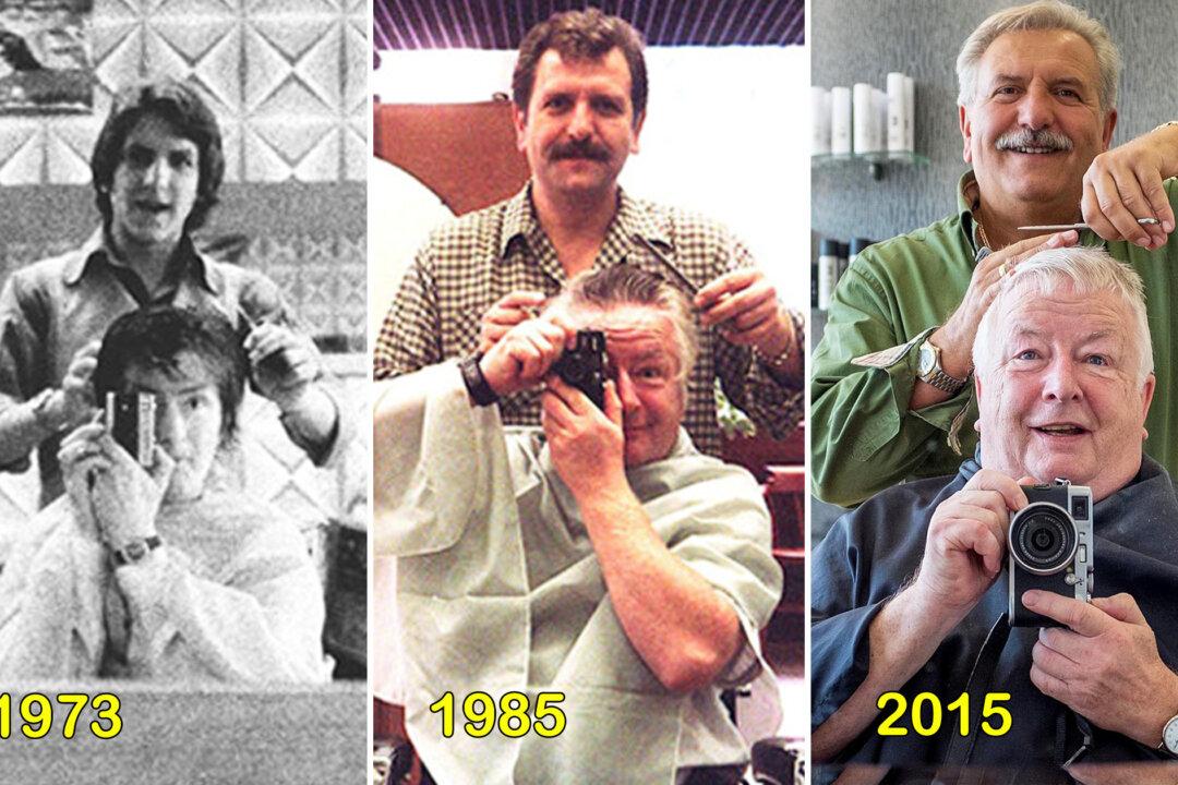 Man Takes Mirror Selfies at the Same Barber for 50 Years, Sporting the Exact Same Trim