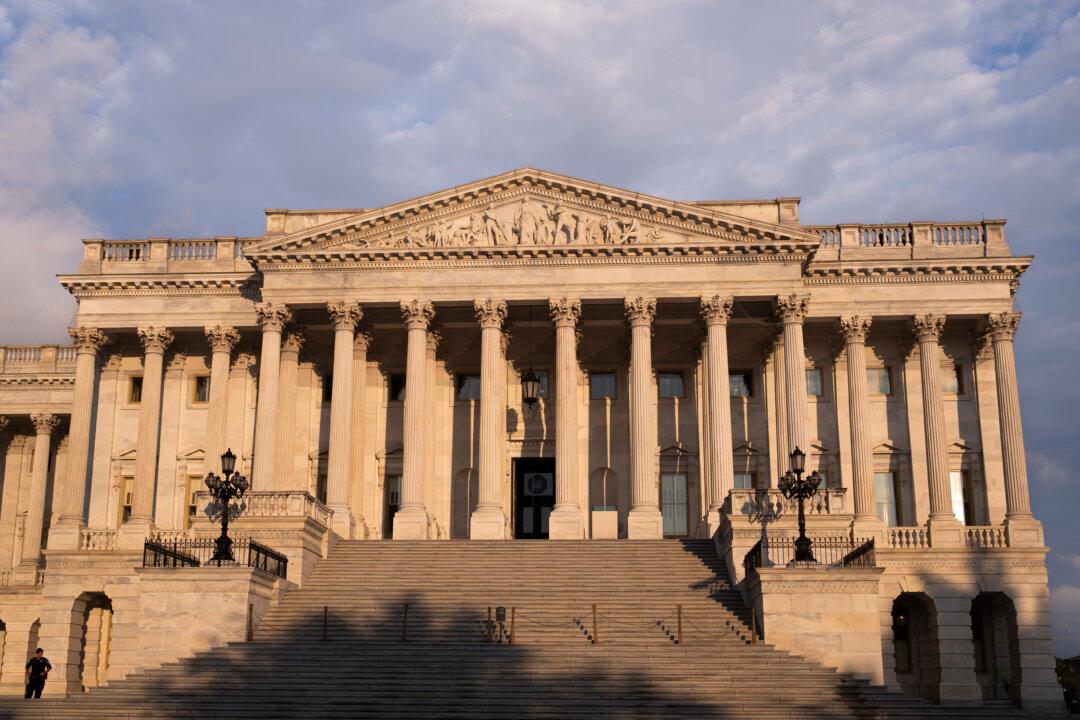 99 Senators Sign Israel–Hamas Resolution