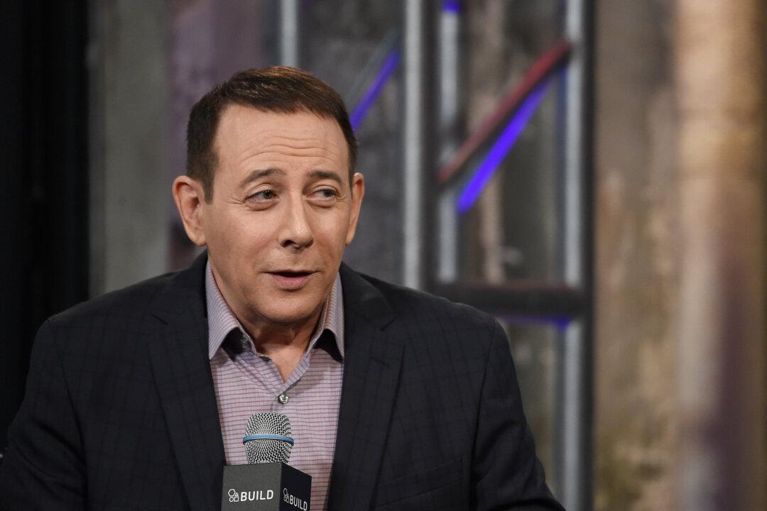 Paul Reubens, Actor Best Known for Pee-wee Herman, Dies of Cancer