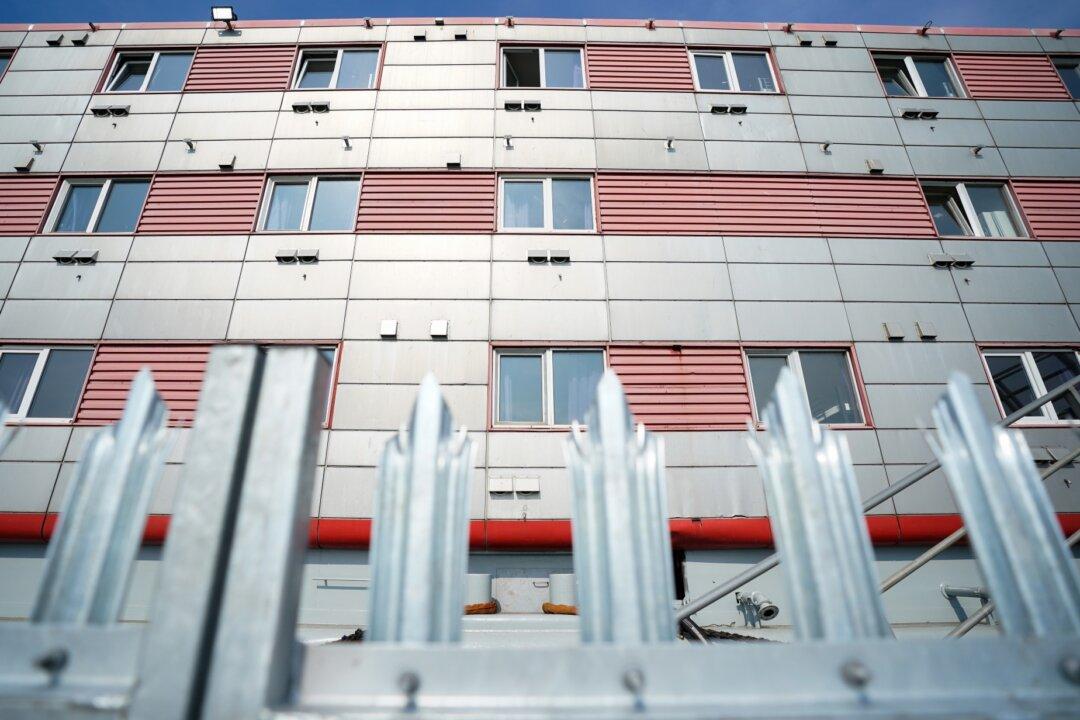 Barge Asylum Seeker Arrival Delayed at ‘11th hour’ Over Fire Fears