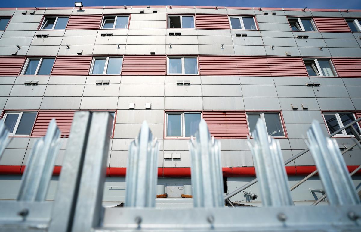 Barge Asylum Seeker Arrival Delayed at ‘11th hour’ Over Fire Fears