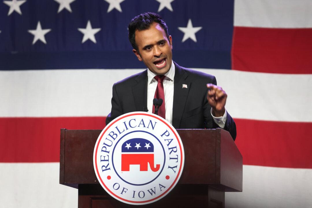 GOP Presidential Candidate Vivek Ramaswamy Sues DOJ, Requests Trump Jan. 6 Indictment Details