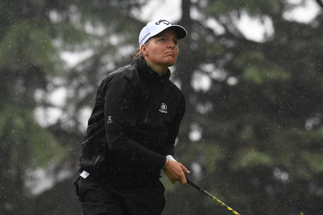Perrine Delacour Shoots 63 at Rainy Columbia Edgewater to Take Portland Classic Lead