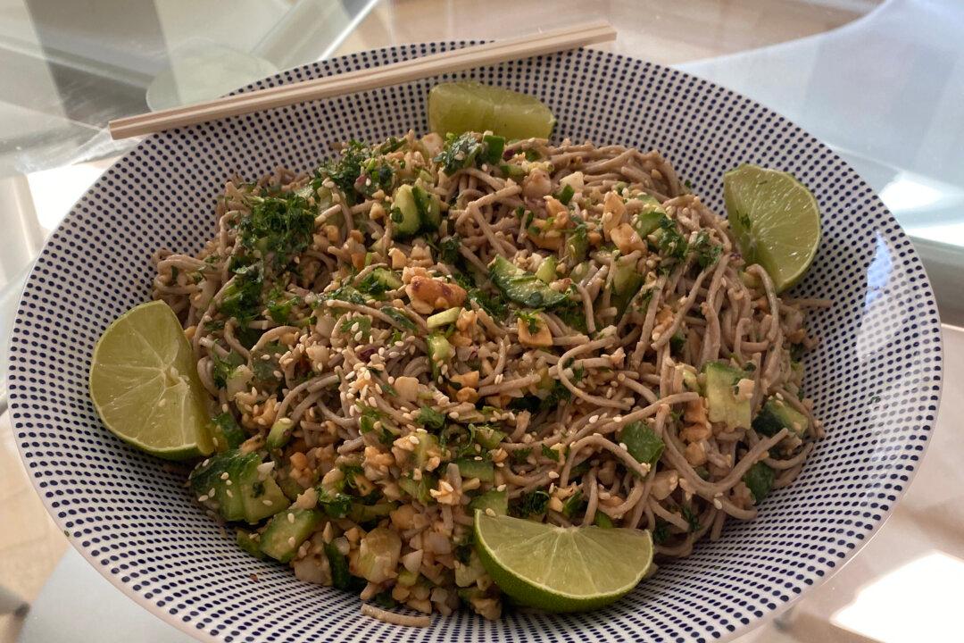 Soba Noodle Salad With Peanut Sauce Is Refreshing in a Heat Wave