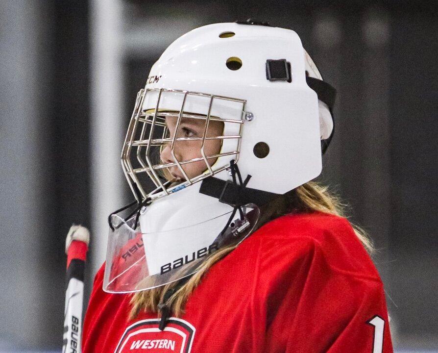 Talented Young Female Goalie From Southern California on Hockey Fast Track