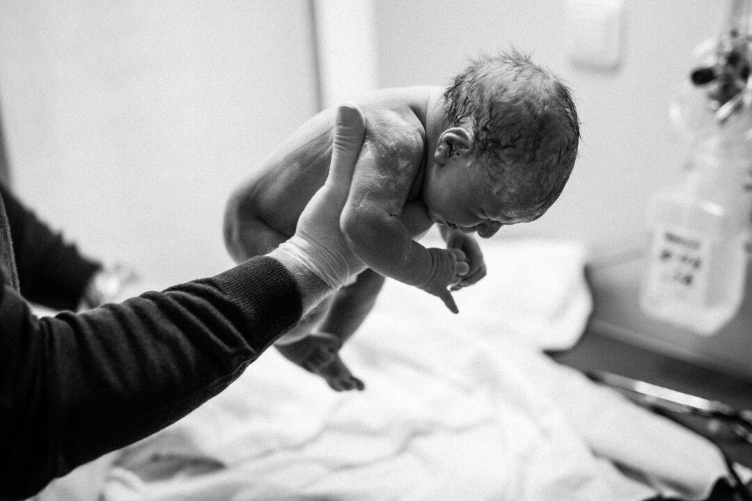 Vaginal Seeding After C-Section May Improve Immunity, Neurodevelopment of Babies