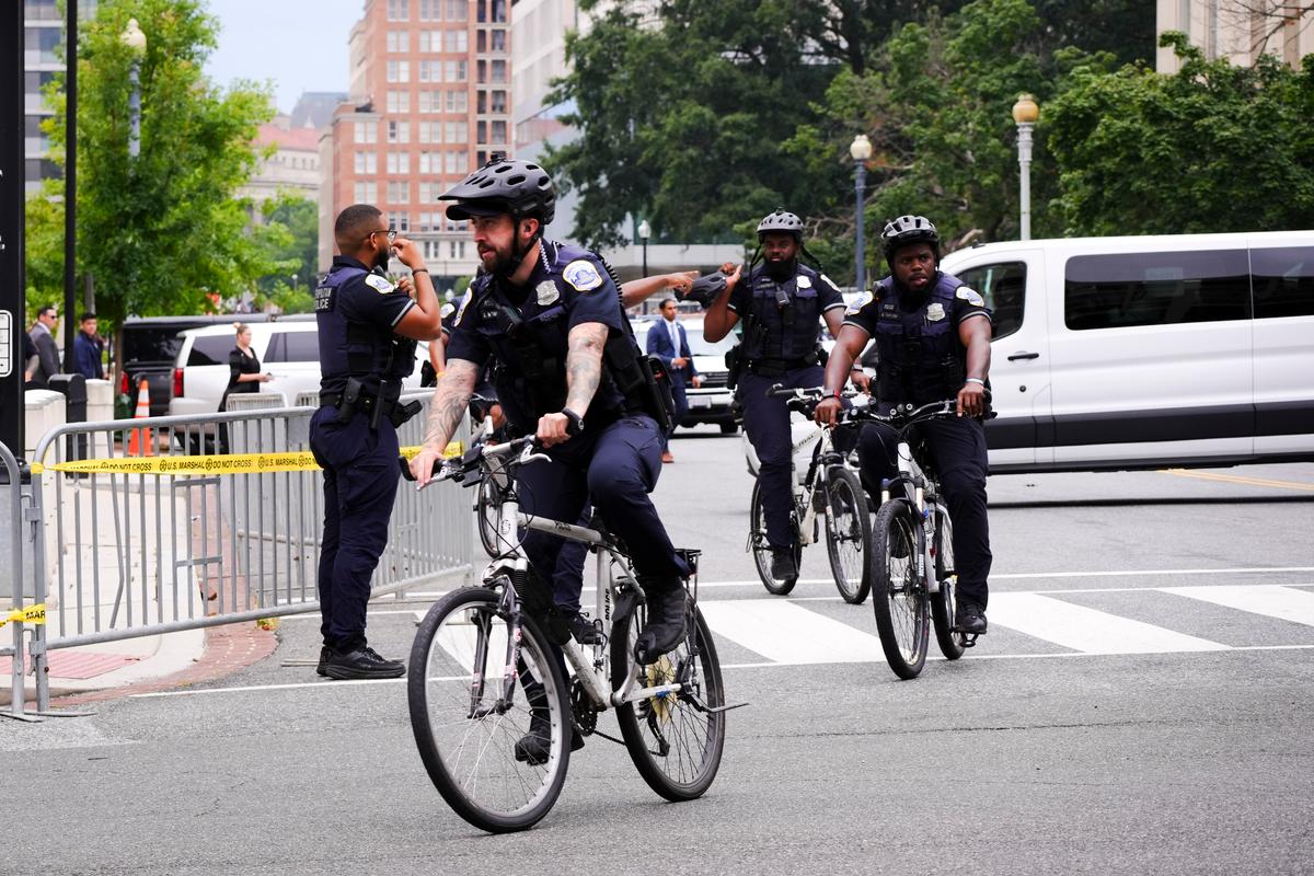 Washington Police Advise Lawmakers to Avoid Wearing Jewelry, Keep Phone Calls Brief Amid Rising Crime in Capital