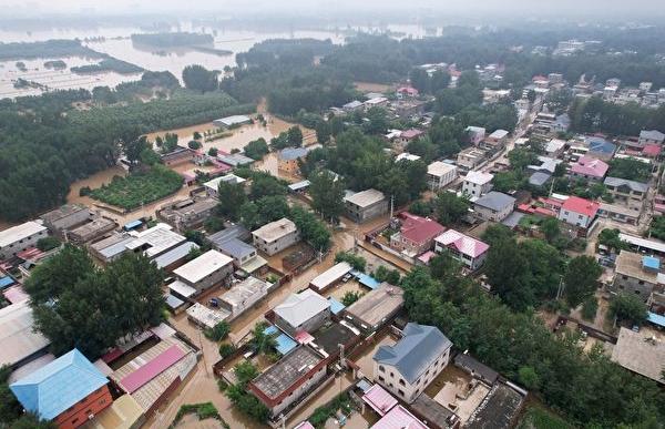 CCP Military Aircraft, Tanks Destroyed in Hebei Flooding