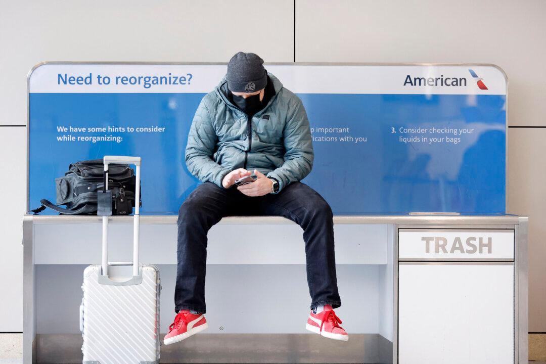 Flight Delays, Cancellations Could Continue for a Decade, Experts Predict