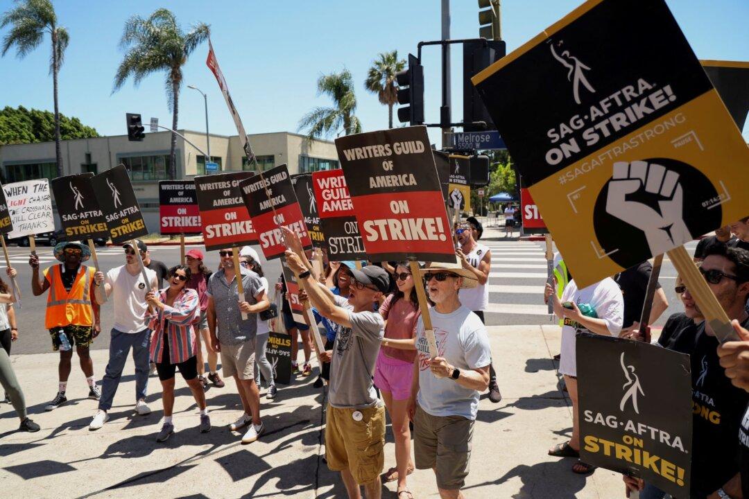 California Bill Would Guarantee More Labor Lockouts Paid by Taxpayers