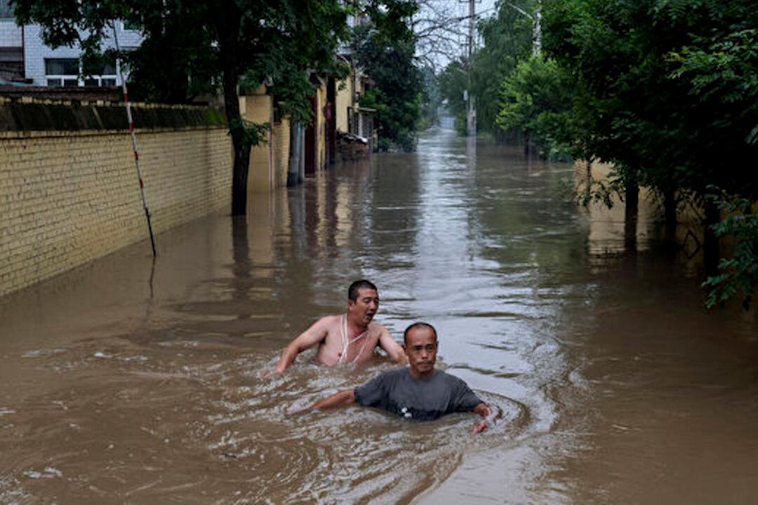 Public Anger Grows After Floodwaters Deliberately Diverted to Save China’s Capital